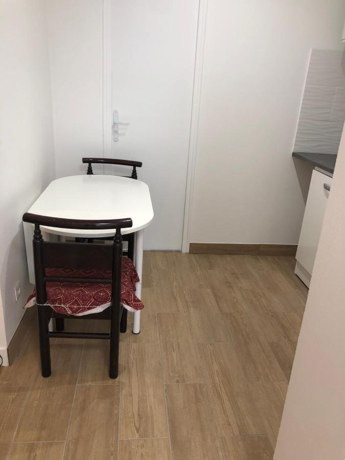 New Saint Maur-Logement Lovely Flat 32M2 Paris Eksteriør billede